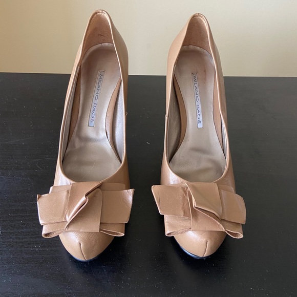 Milano Bags - Light brown high heels - Picture 1 of 3